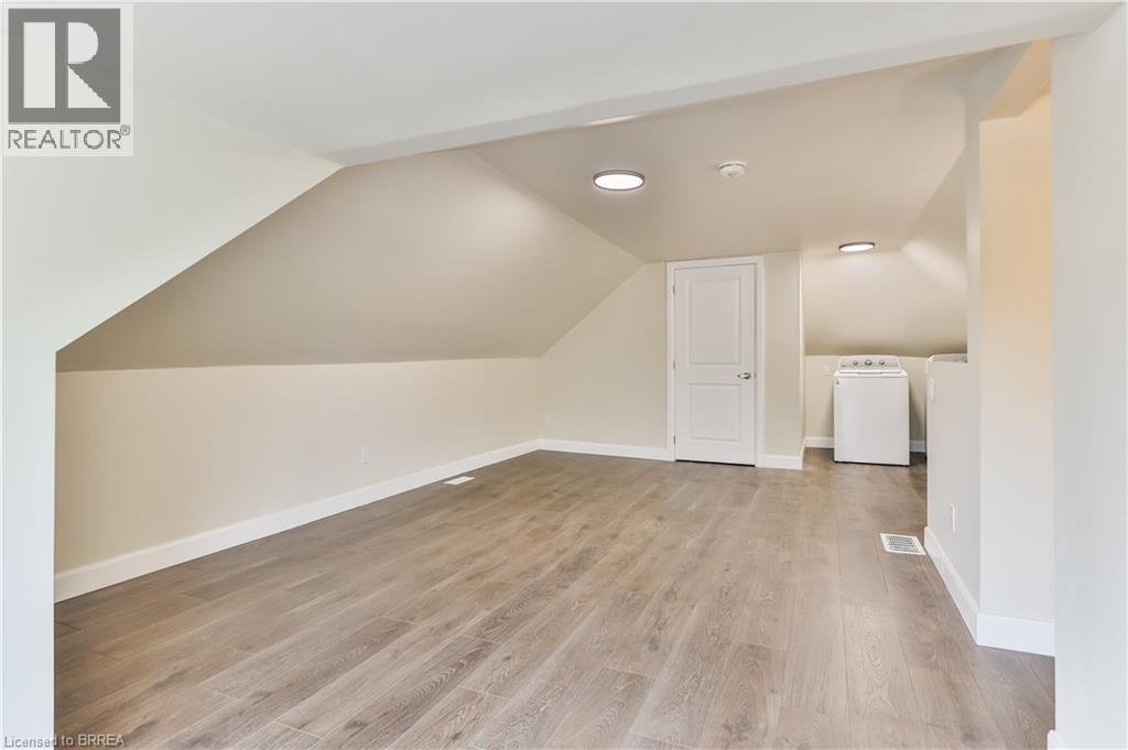 321 DALHOUSIE Street Unit# B - Photo 15