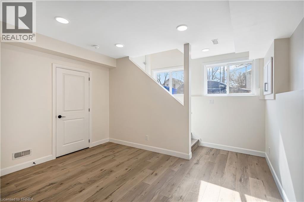 306 DALHOUSIE Street Unit# C - Photo 5