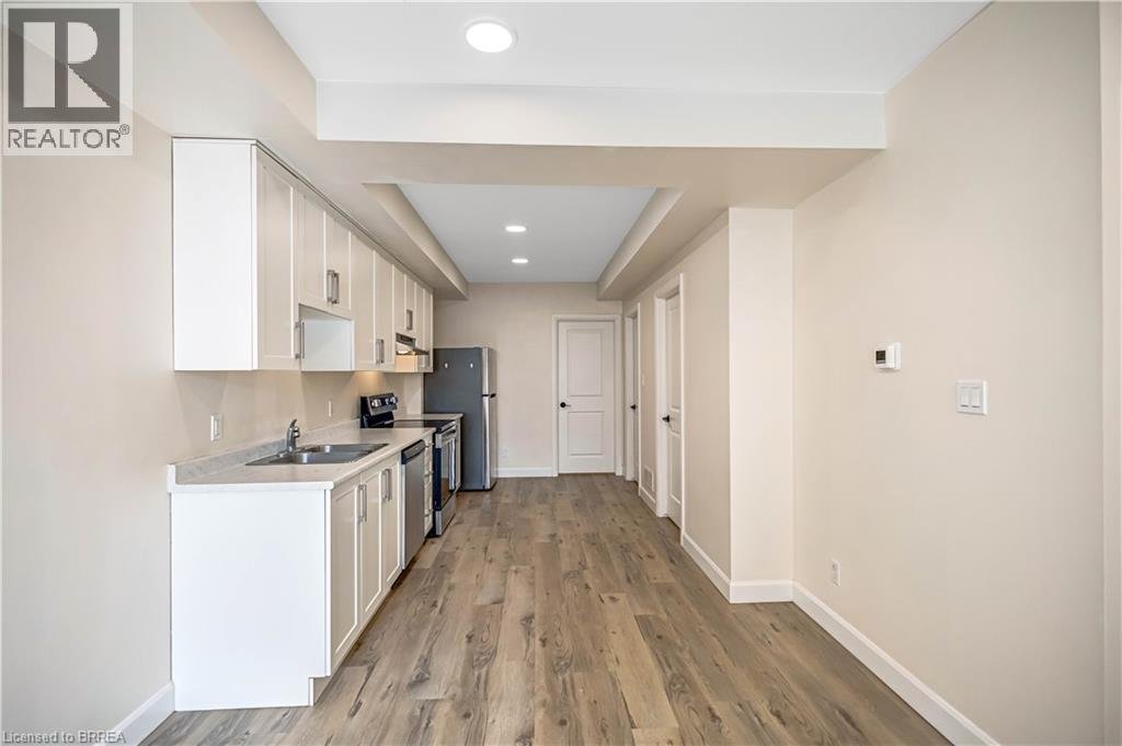 306 DALHOUSIE Street Unit# C - Photo 9