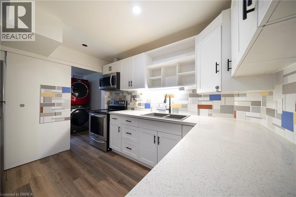 53 MEMORIAL Drive Unit# LOWER - Photo 8