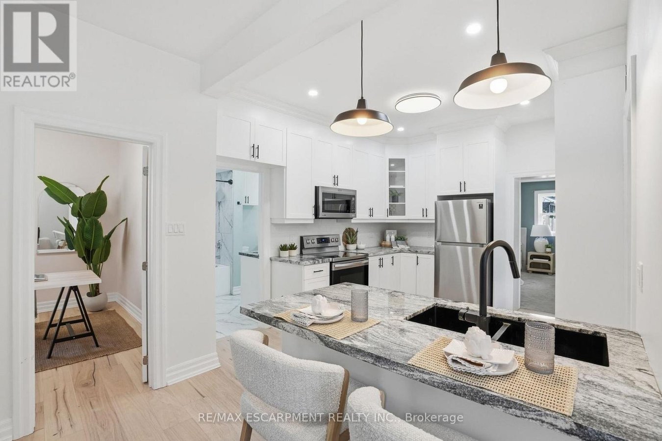 118 VICTORIA STREET - Photo 8