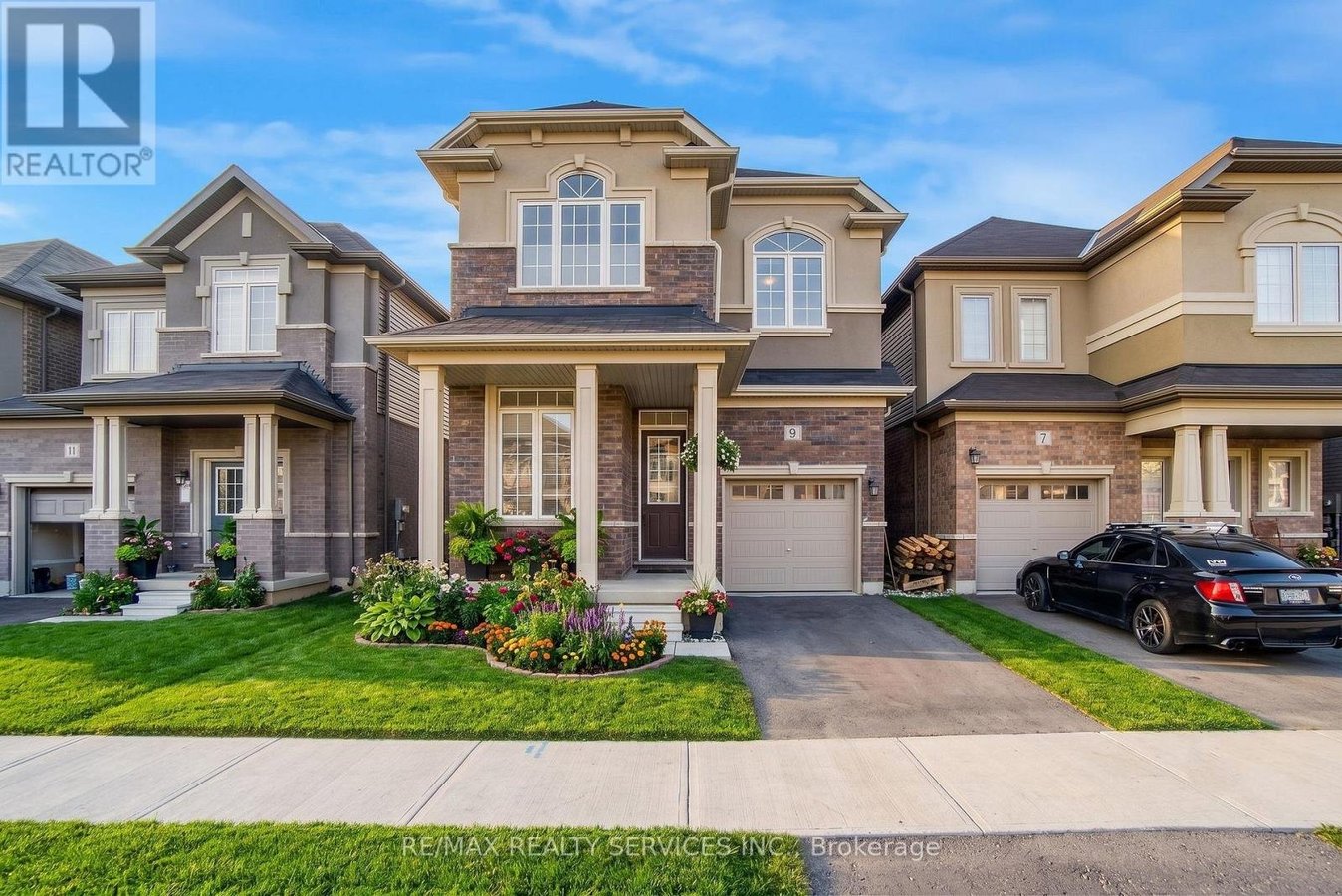 9 COPEMAN AVENUE - Photo 1