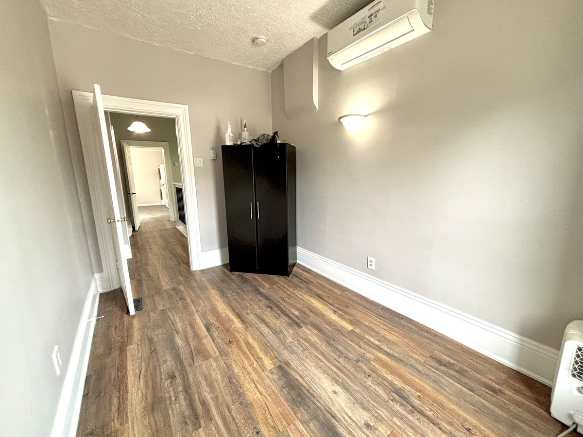 30 Brock Street - Photo 13
