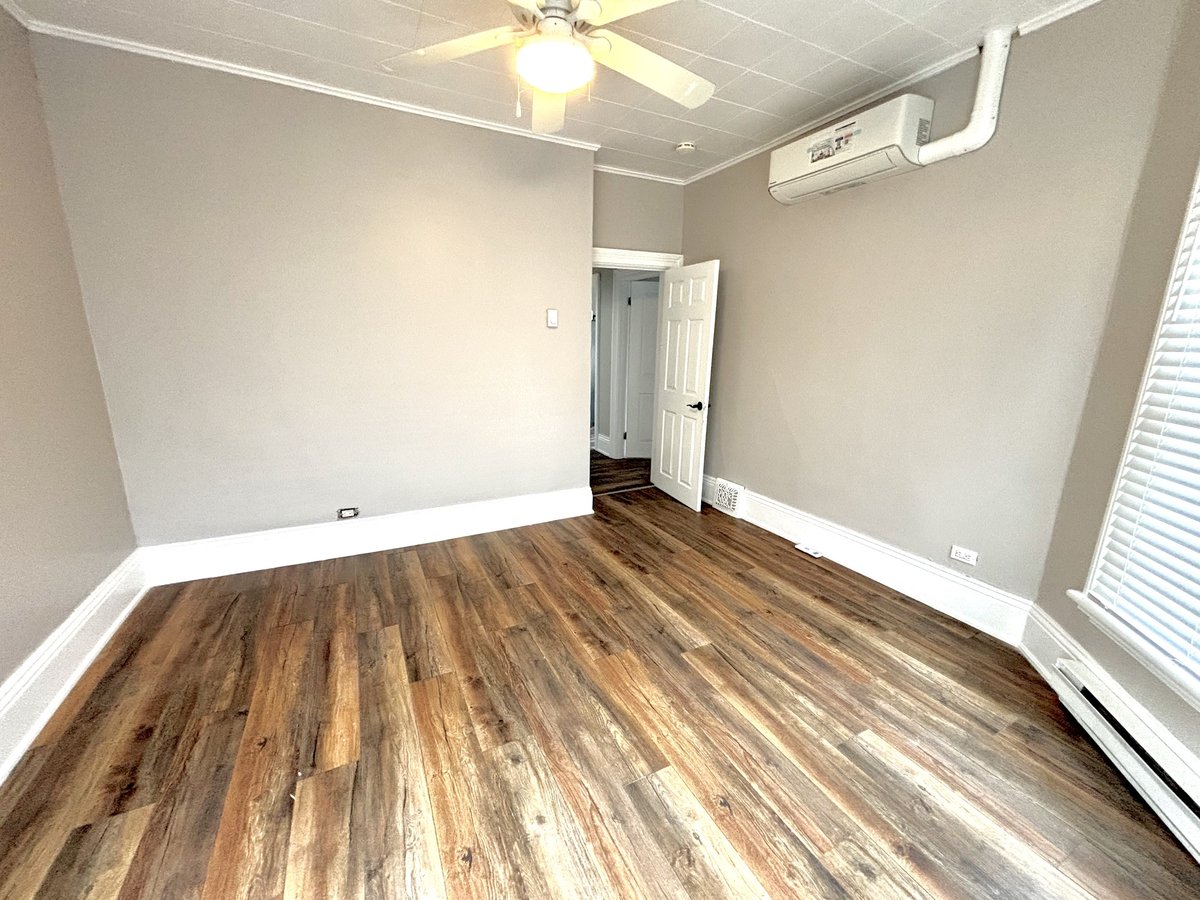 30 Brock Street - Photo 17