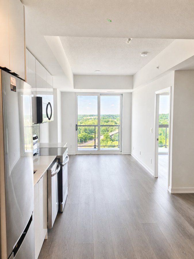 33 Erie Avenue - Photo 1