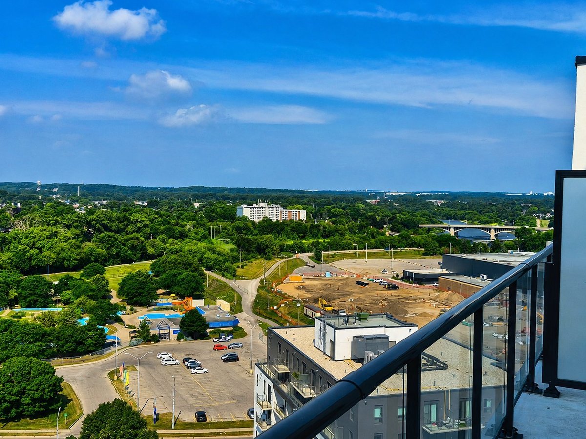 33 Erie Avenue - Photo 7