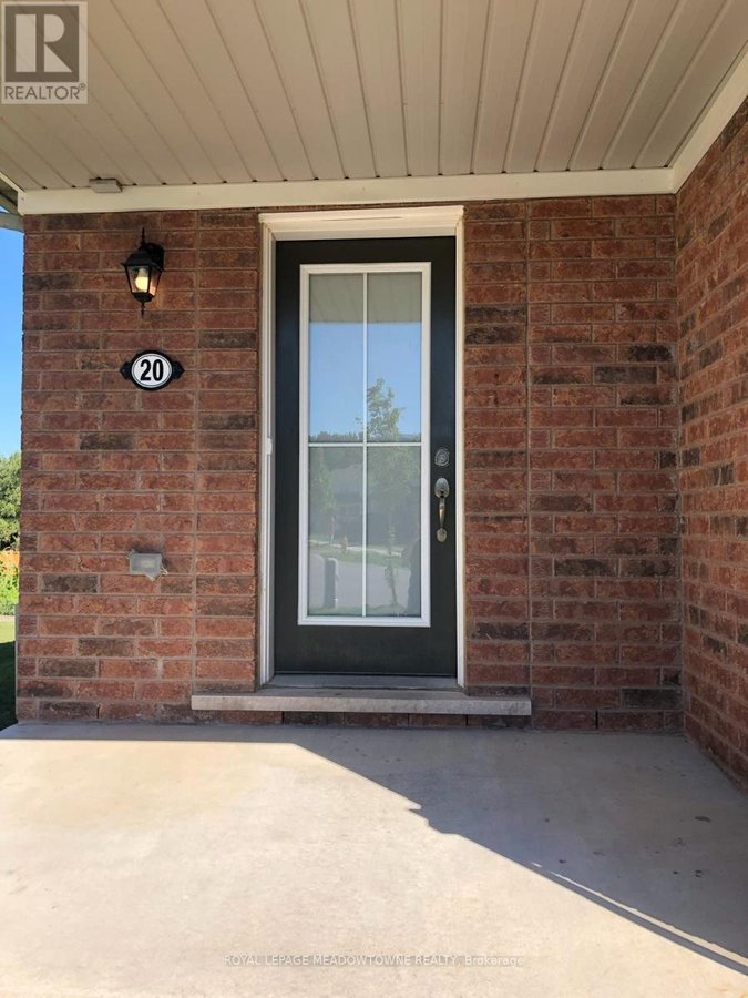 20 BUTCHER CRESCENT - Photo 2