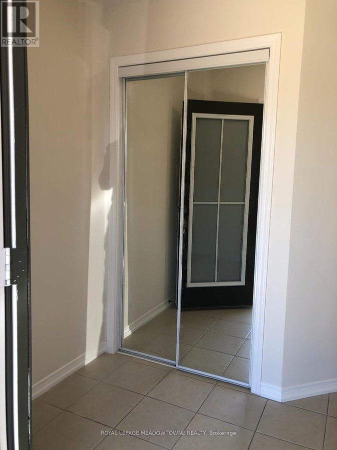 20 BUTCHER CRESCENT - Photo 3