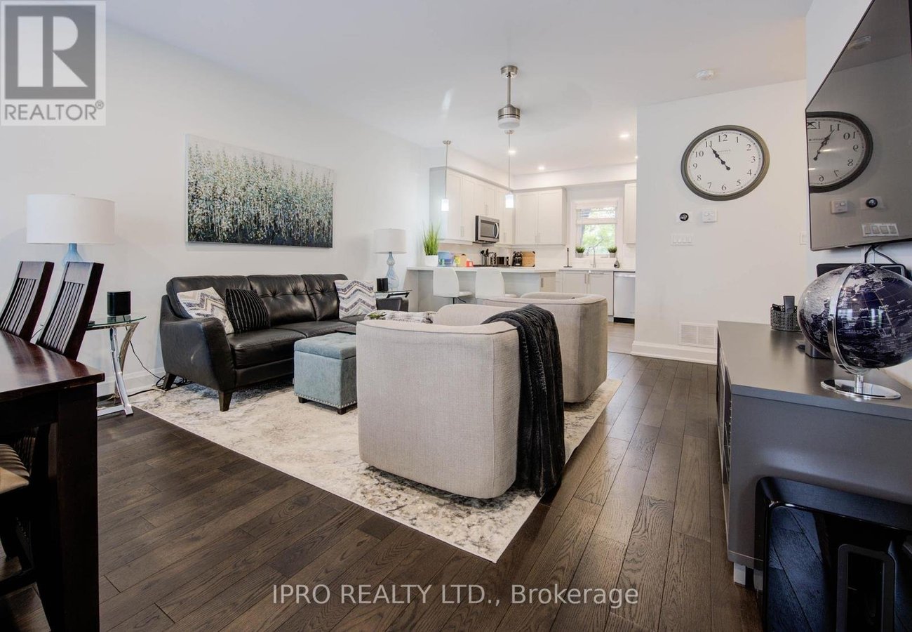 26 - 33 JARVIS STREET - Photo 18