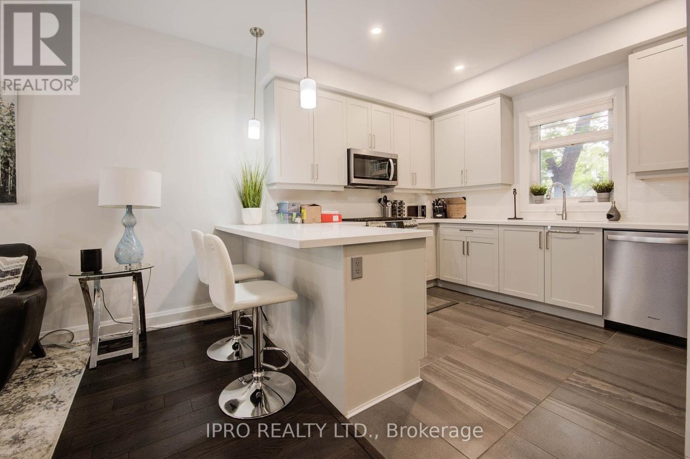 26 - 33 JARVIS STREET - Photo 21