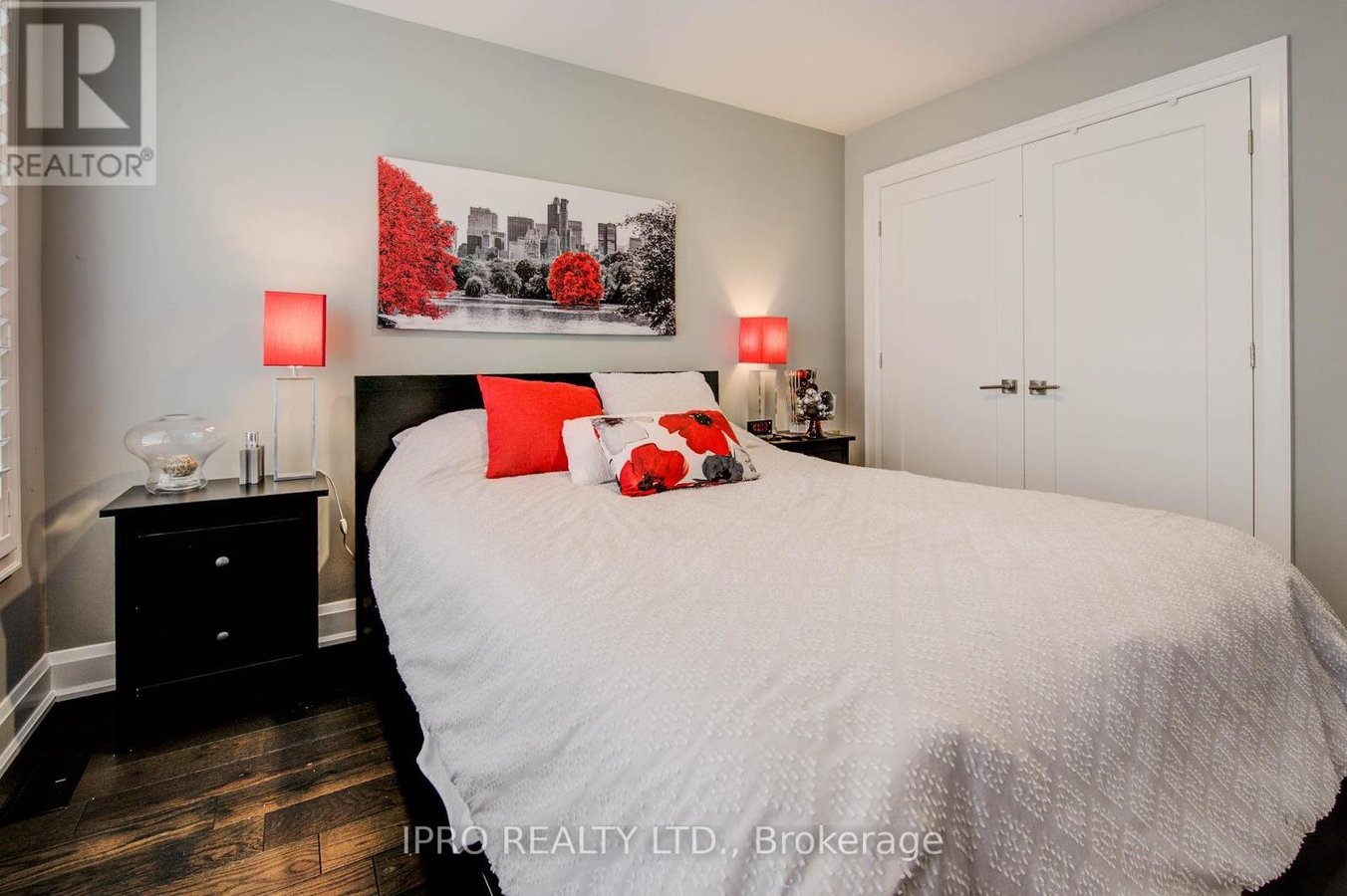 26 - 33 JARVIS STREET - Photo 36