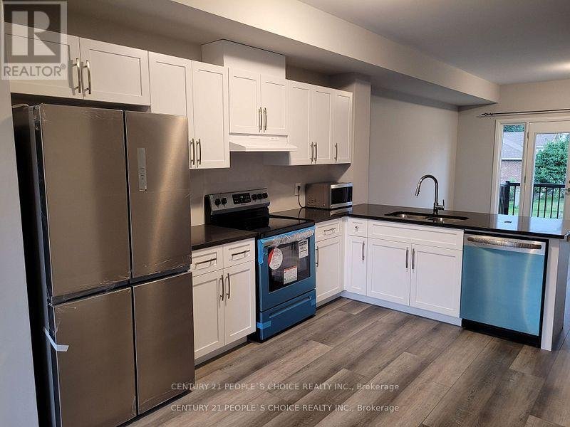 37 - 720 GREY STREET - Photo 3
