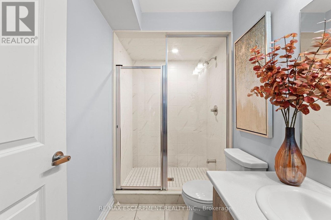 1117 - 585 COLBORNE STREET E - Photo 16