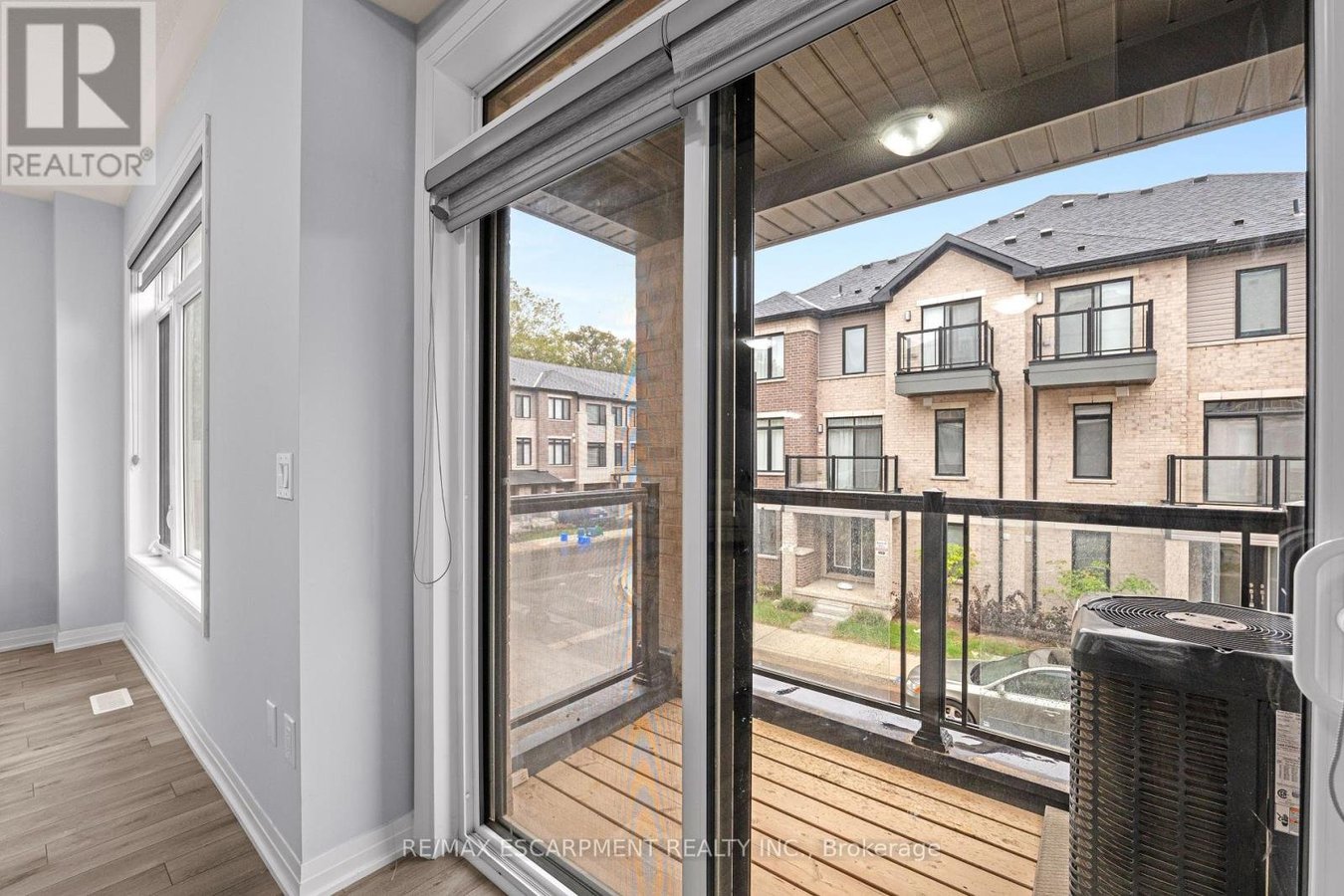 1117 - 585 COLBORNE STREET E - Photo 28