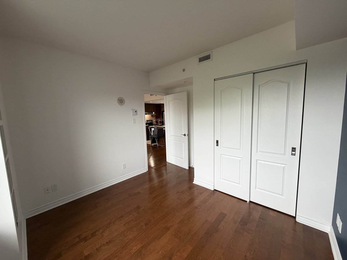 7620 Boulevard Marie-Victorin - Photo 8