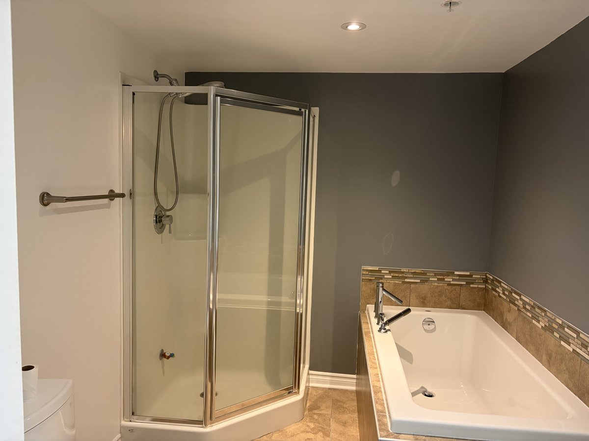 7620 Boulevard Marie-Victorin - Photo 10