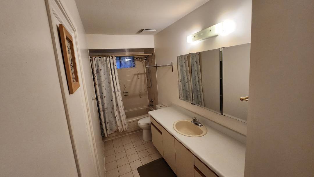 3968 Pine Street - Photo 10
