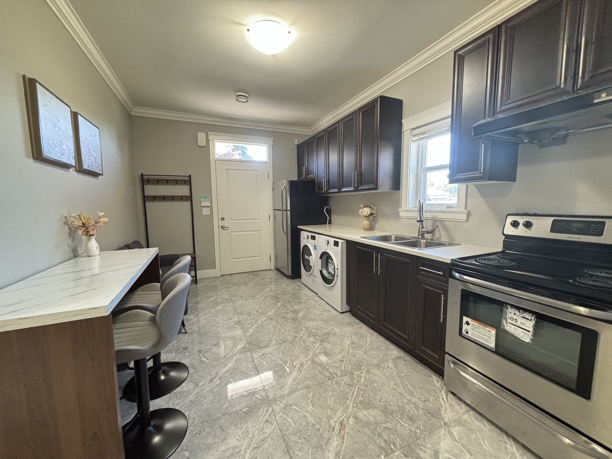 6045 Leibly Avenue - Photo 1
