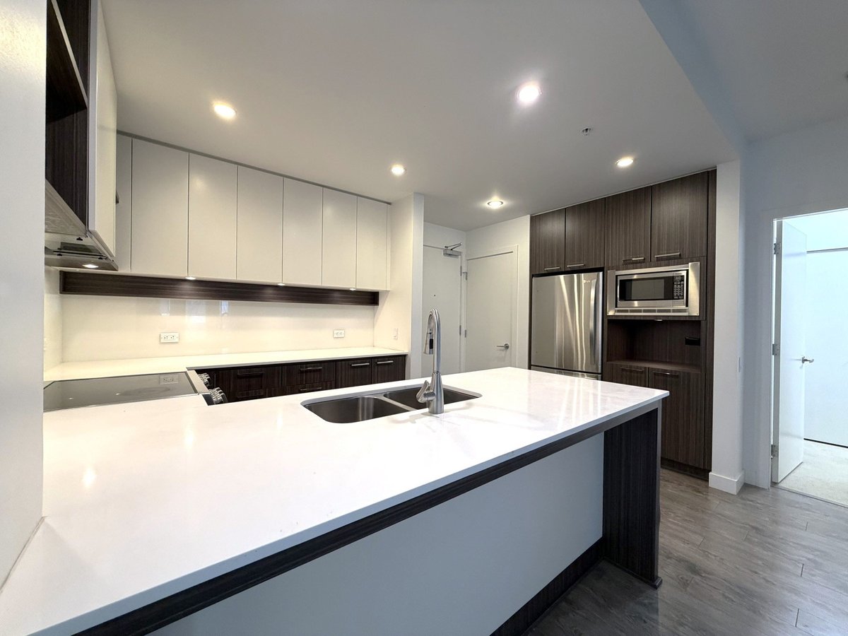 9250 University High Street - Photo 2