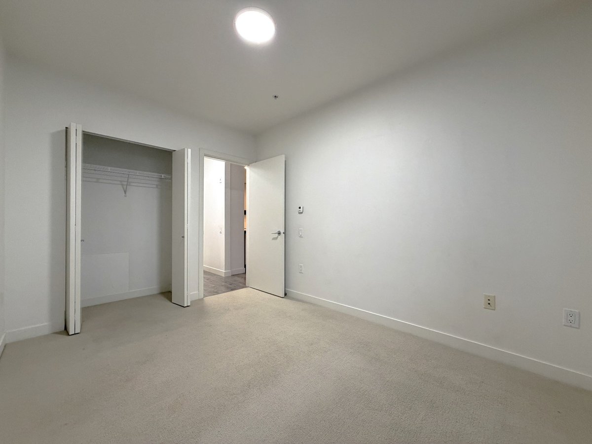9250 University High Street - Photo 8