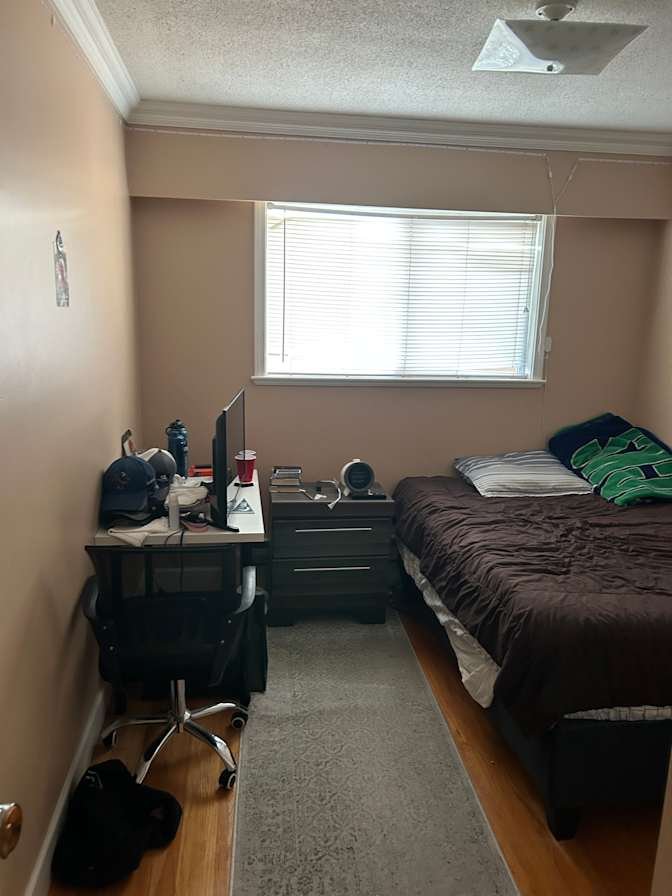 Sperling Avenue - Photo 5
