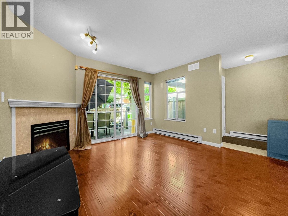X 7175 18TH AVENUE - Photo 3