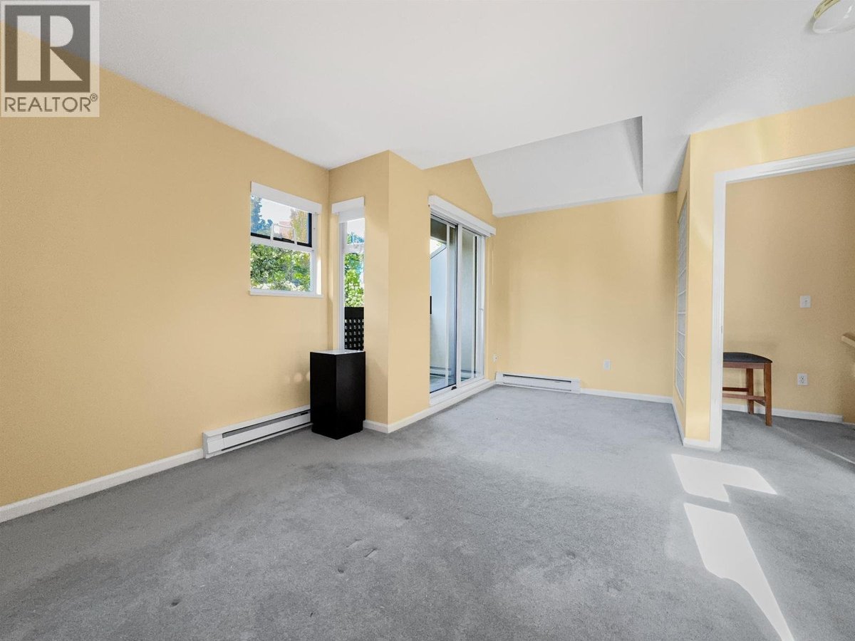 X 7175 18TH AVENUE - Photo 9