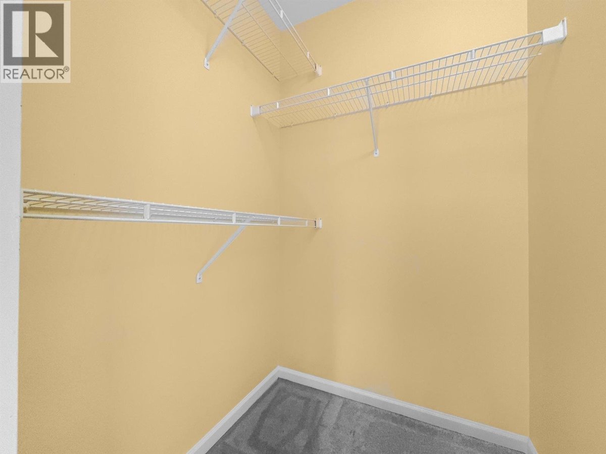 X 7175 18TH AVENUE - Photo 11