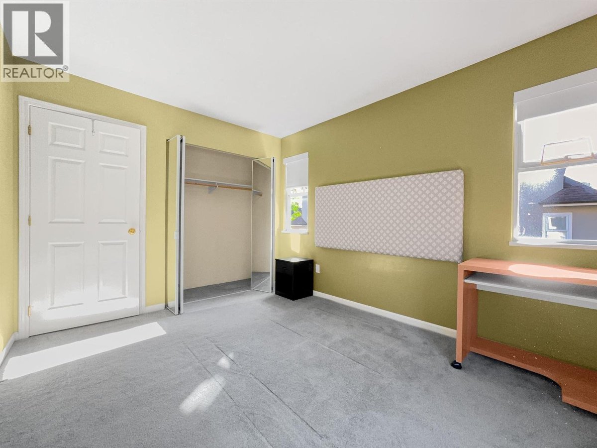 X 7175 18TH AVENUE - Photo 16