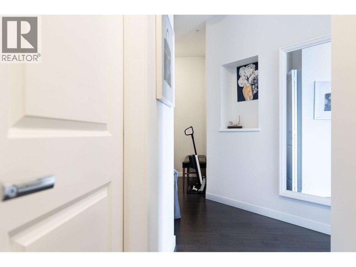 412 9877 UNIVERSITY CRESCENT - Photo 9