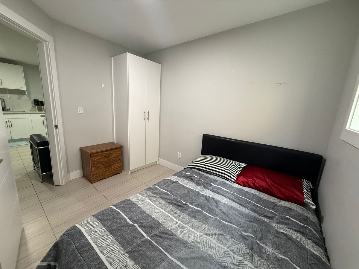 4949 Fulwell Street - Photo 4