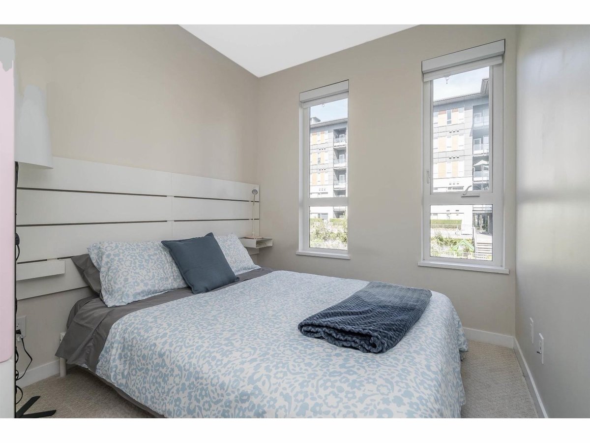 9877 University Crescent - Photo 21