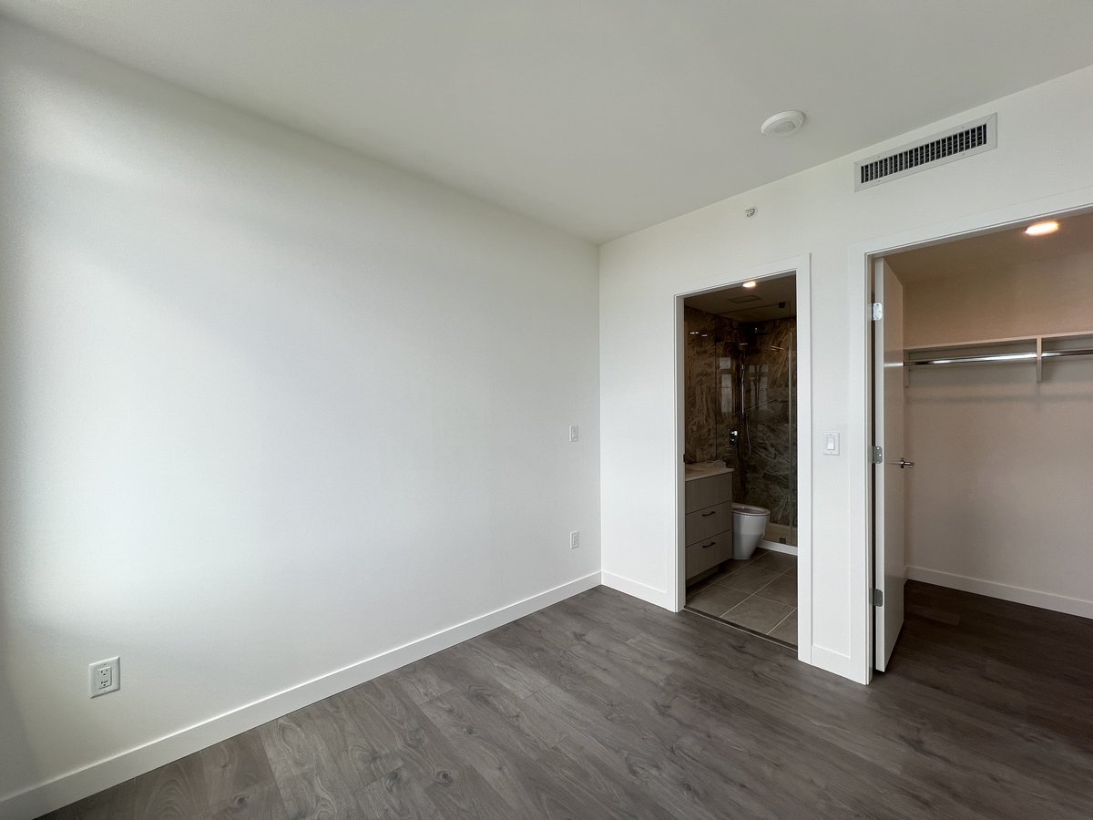 6468 Willingdon Avenue - Photo 15