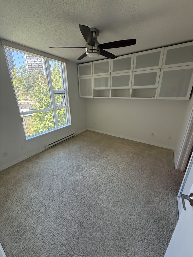 2200 Douglas Road - Photo 4