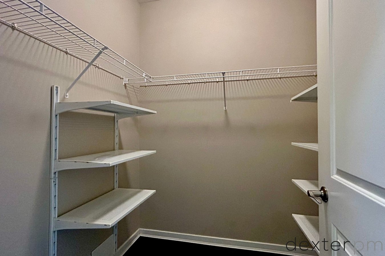 9229 University Crescent - Photo 14