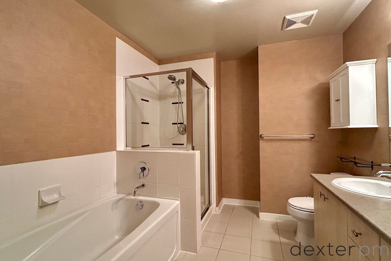 9229 University Crescent - Photo 16