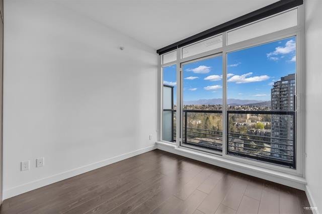 4730 Lougheed Highway - Photo 19