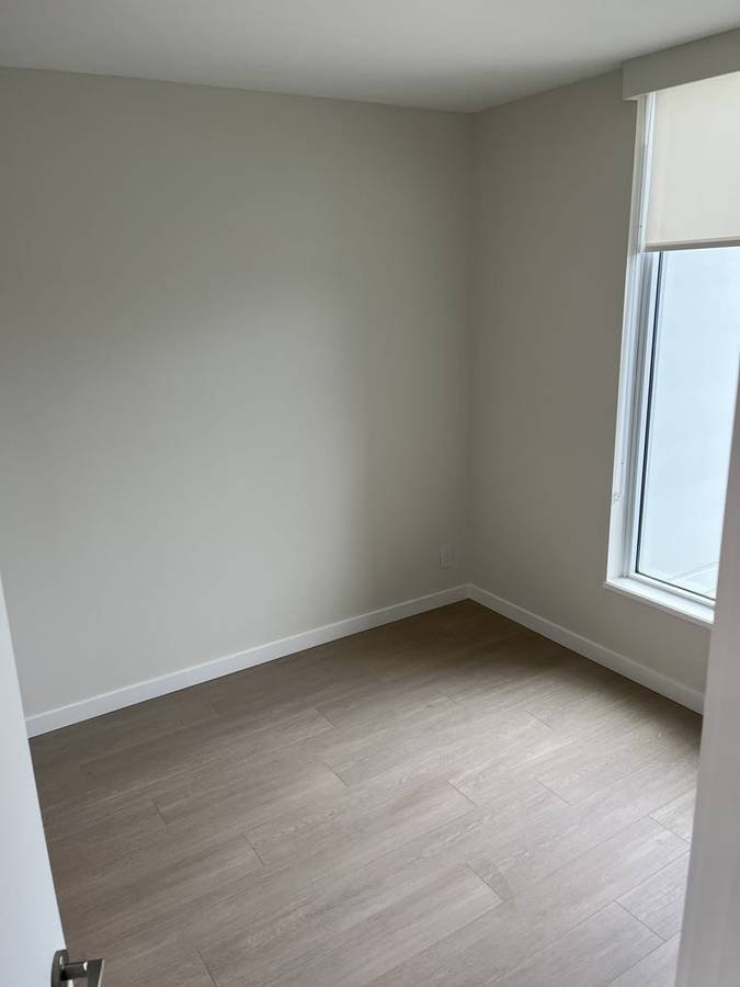 2186 Gilmore Avenue - Photo 11