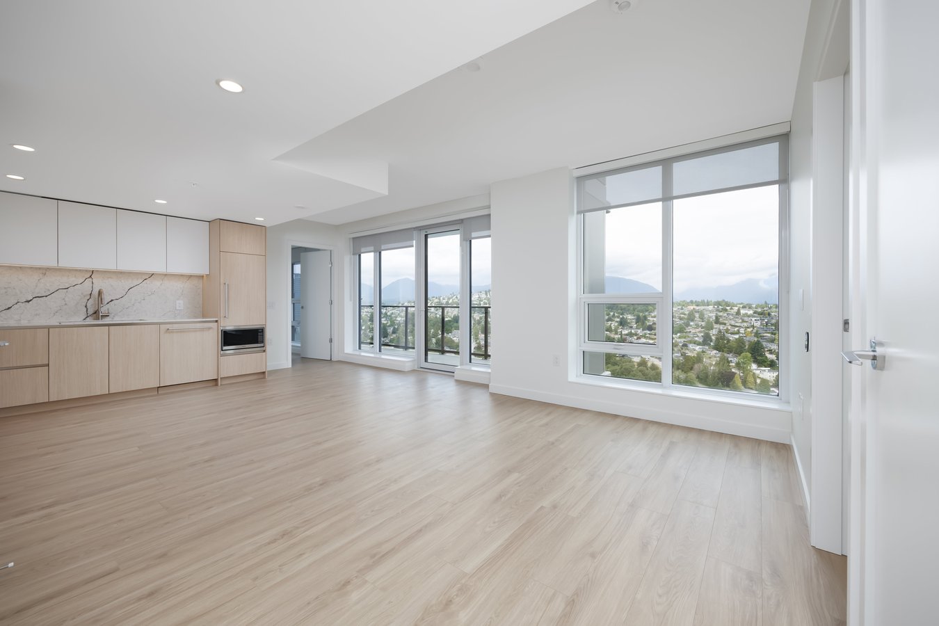 2135 Springer Avenue - Photo 2