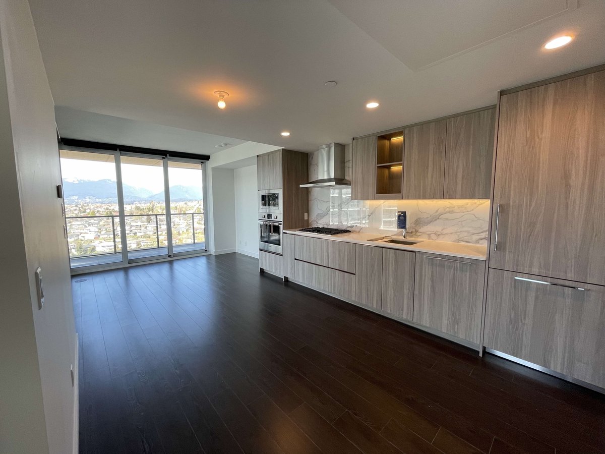 4890 Lougheed Highway - Photo 18