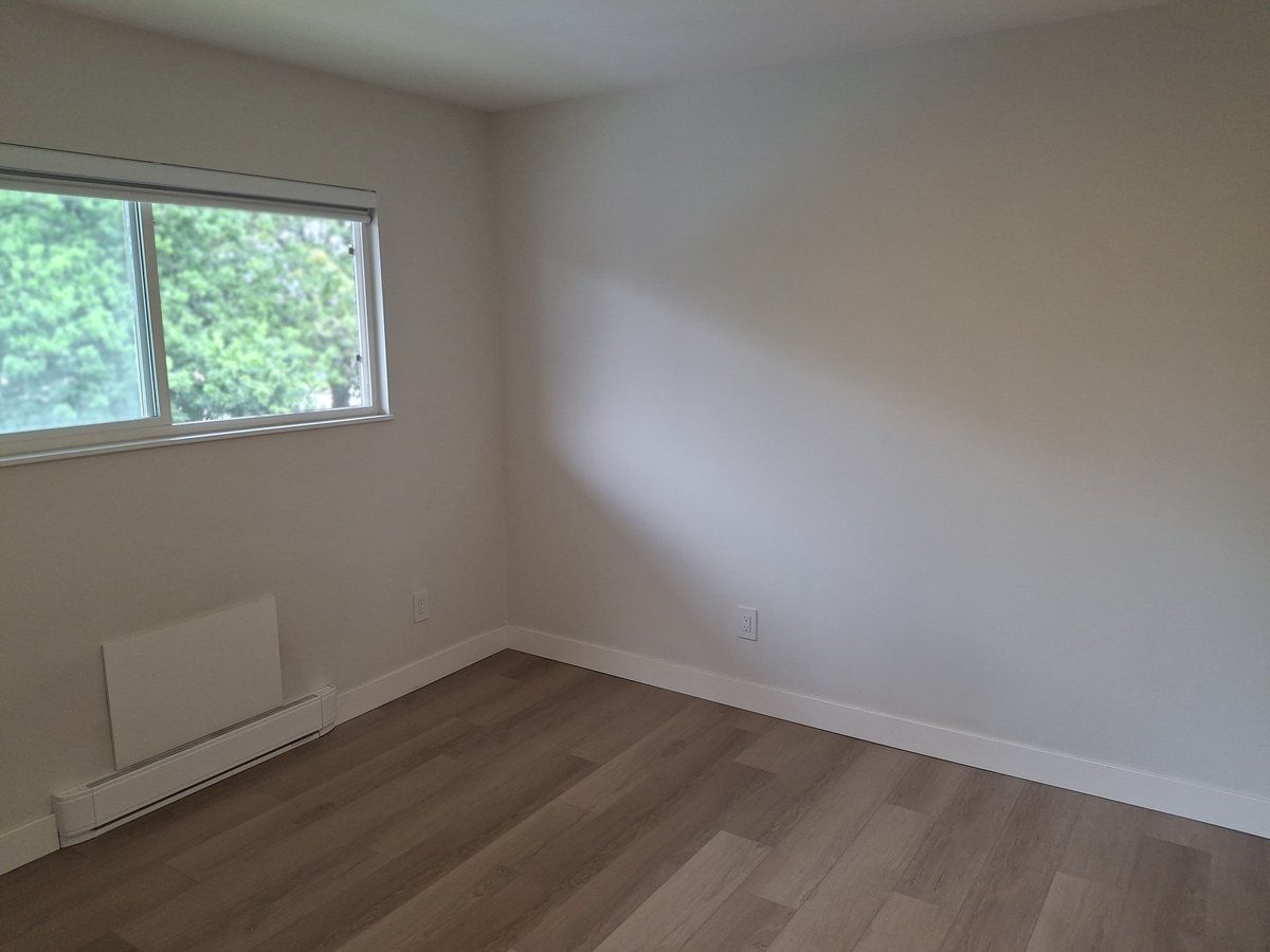 8691 Armstrong Avenue - Photo 5