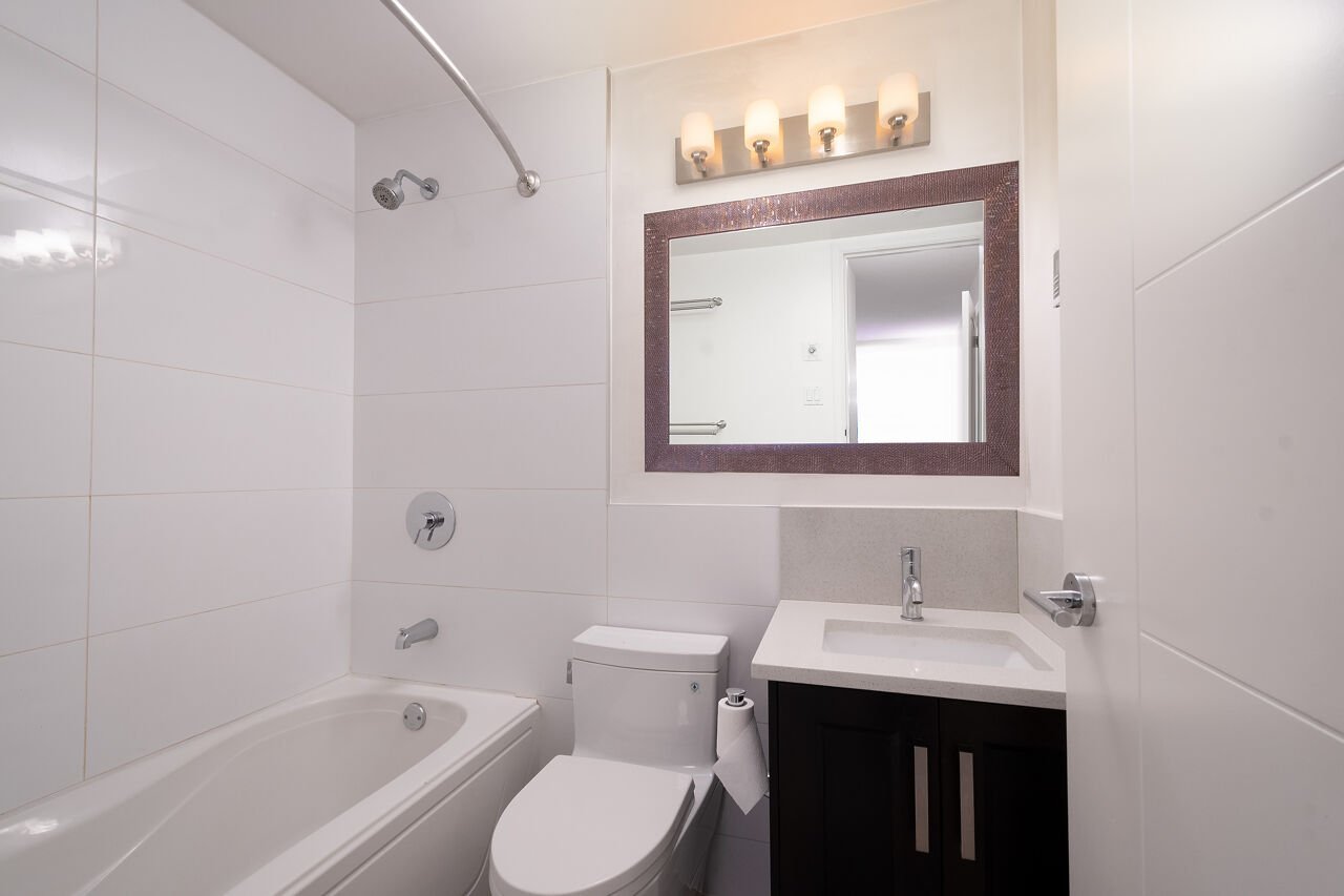 4548 Hastings Street - Photo 10