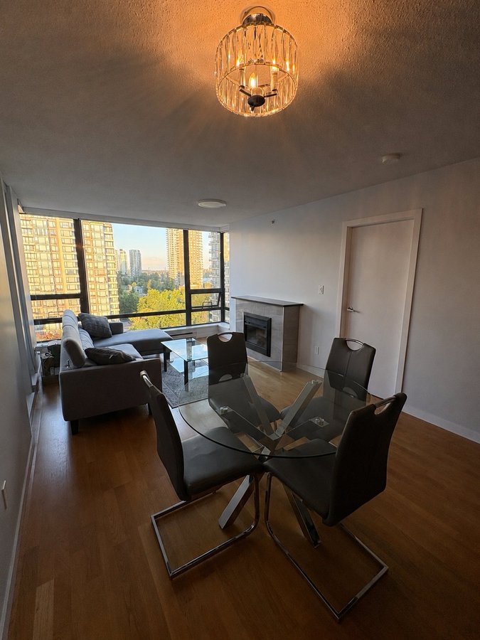 4118 Dawson Street - Photo 2