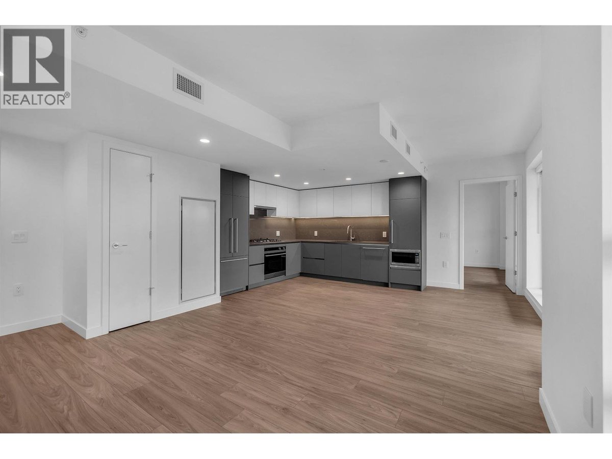 3402 2135 SPRINGER AVENUE - Photo 3