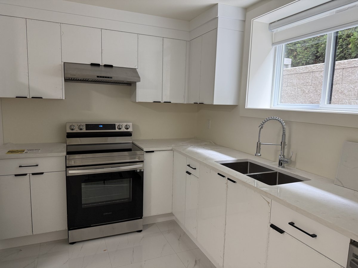 9935 Sullivan Street - Photo 2