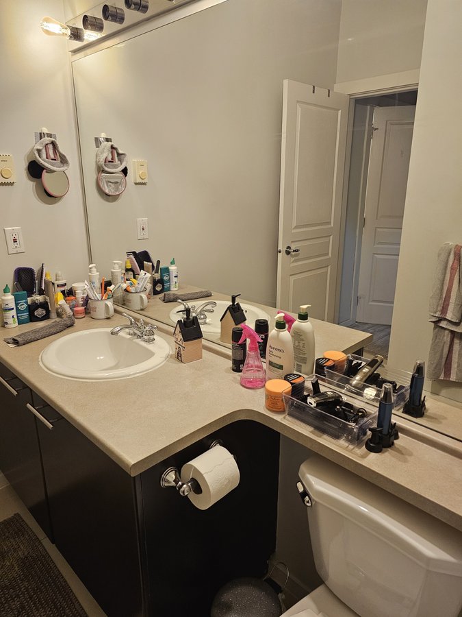 9319 University Crescent - Photo 8