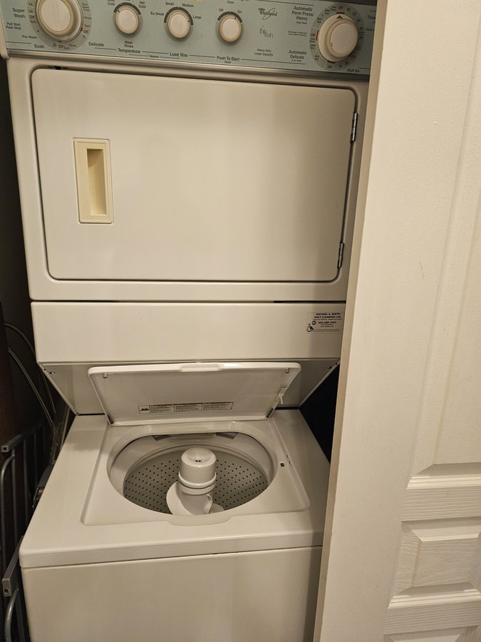 9319 University Crescent - Photo 14