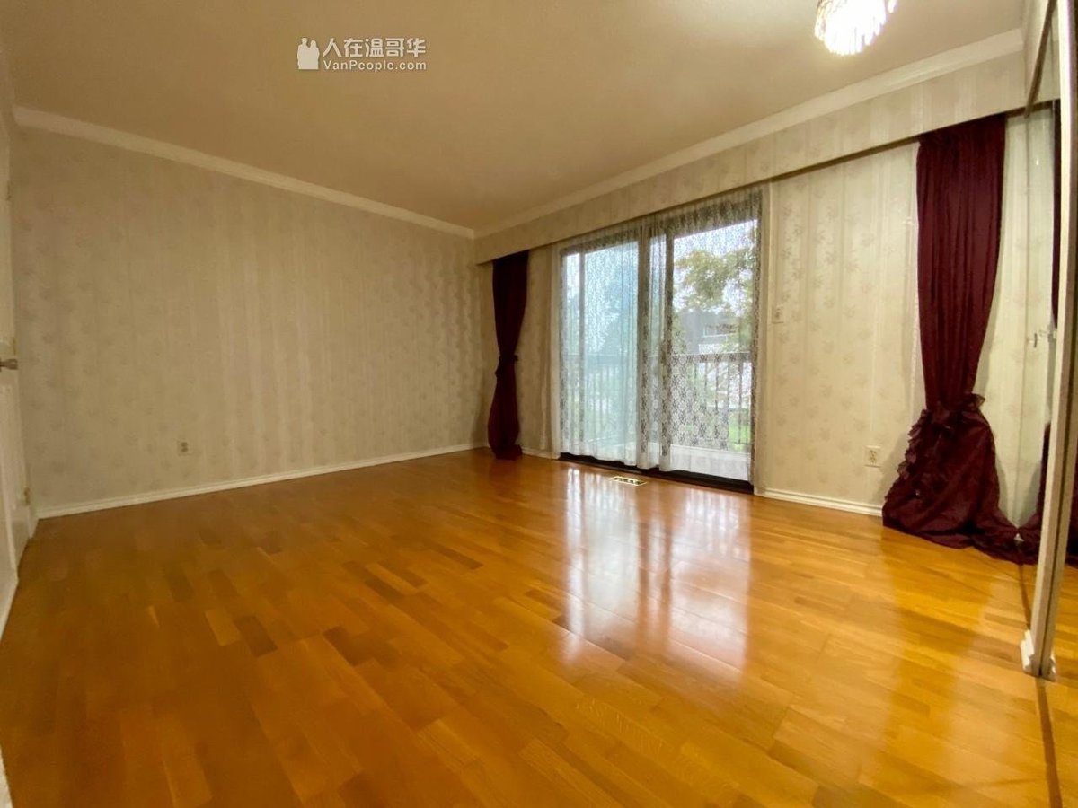 5026 Grimmer Street - Photo 7