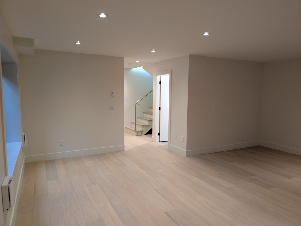 1518 Hatton Avenue - Photo 5