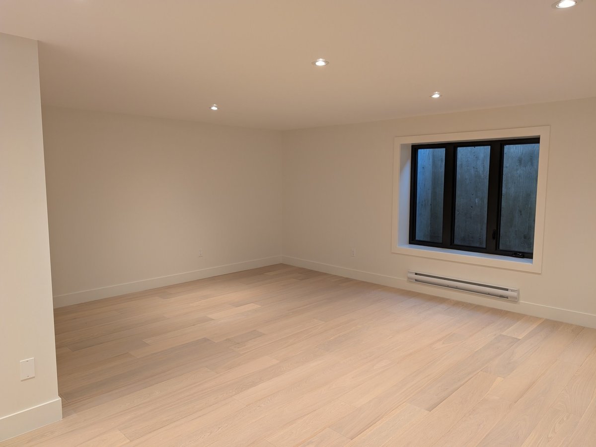 1518 Hatton Avenue - Photo 3